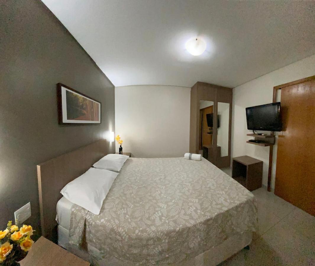 Crystal Place Apartment *